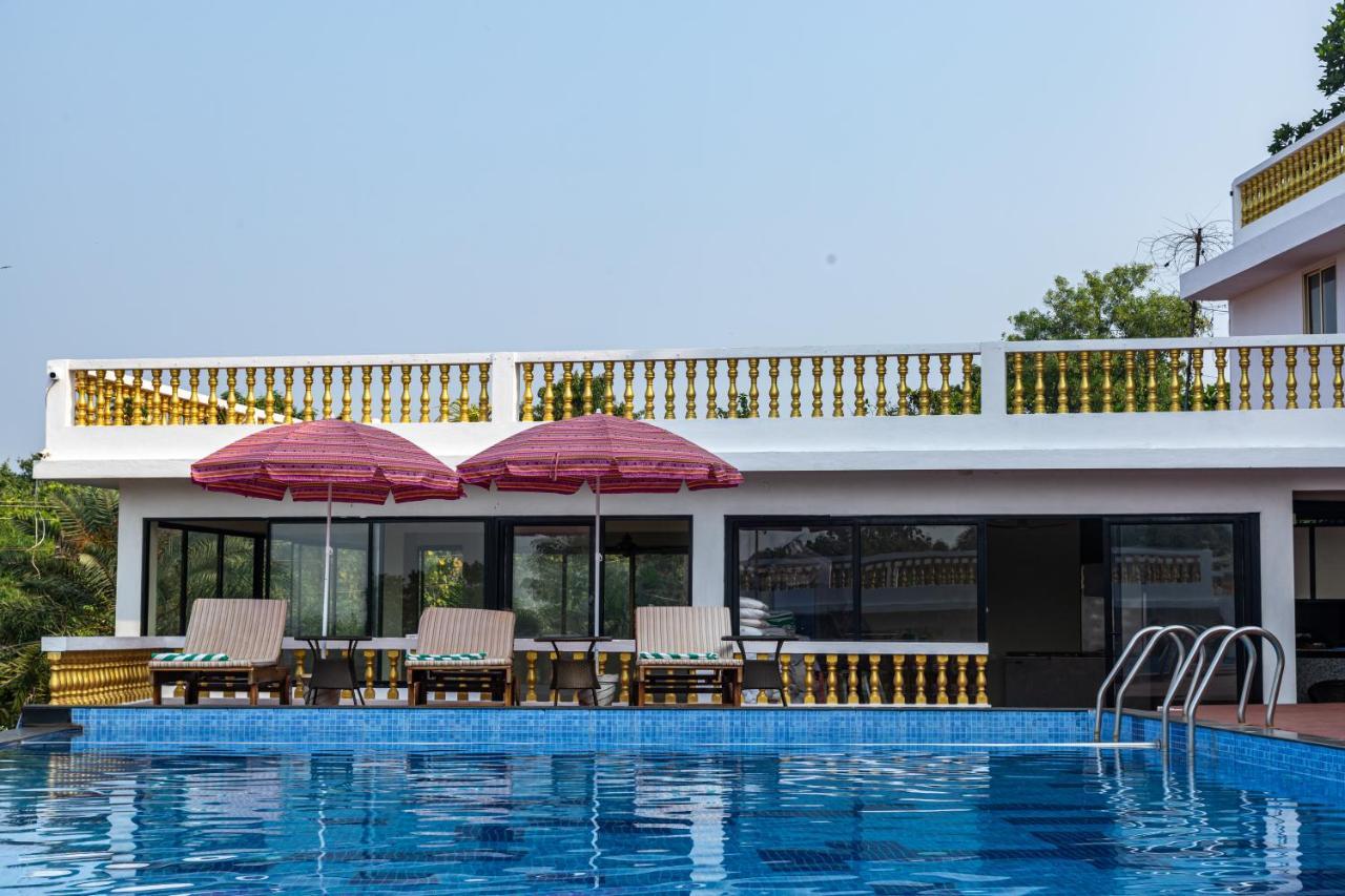 Sparv Aulakhs Resort Mandrem Luaran gambar