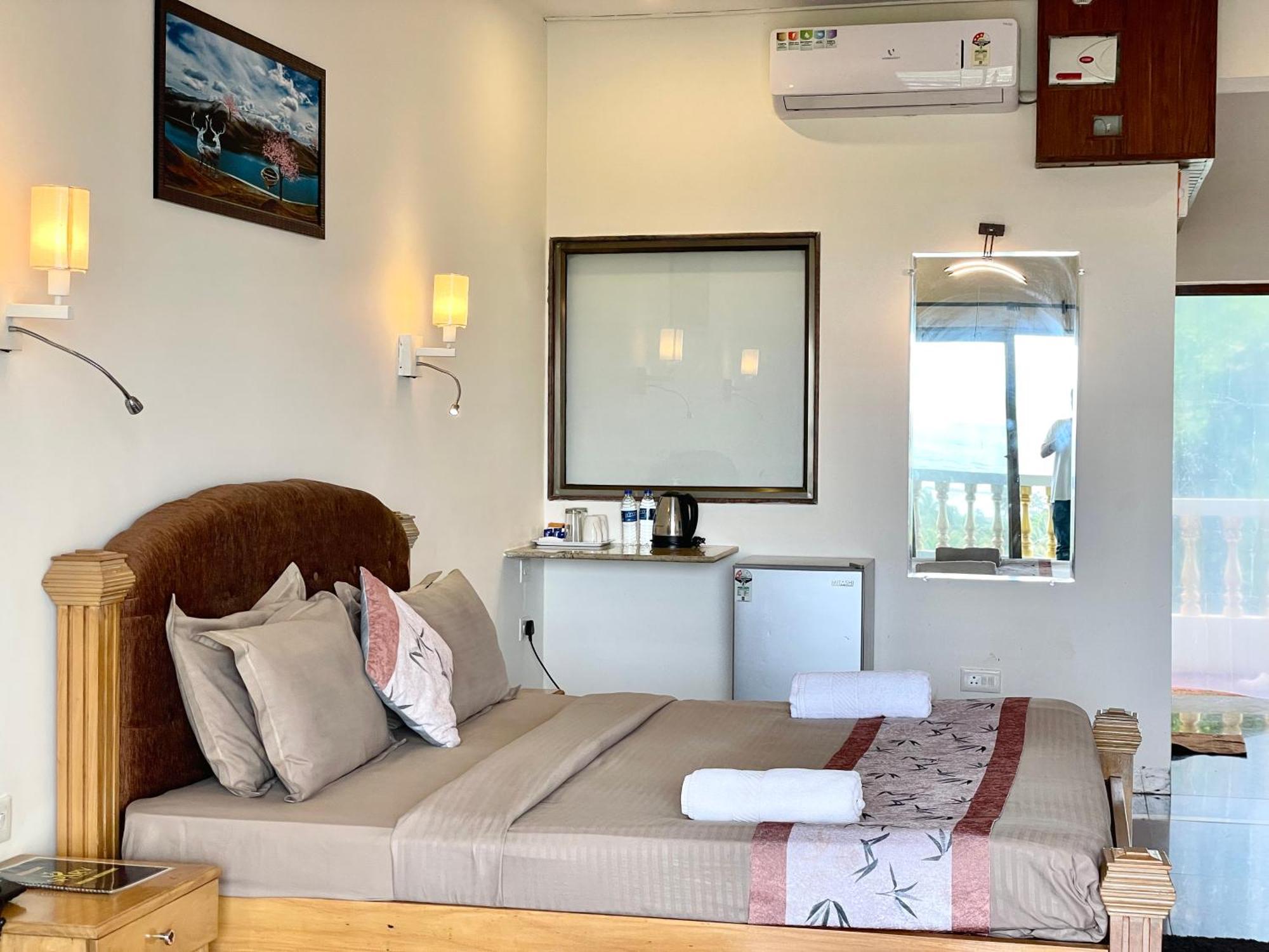Sparv Aulakhs Resort Mandrem Luaran gambar