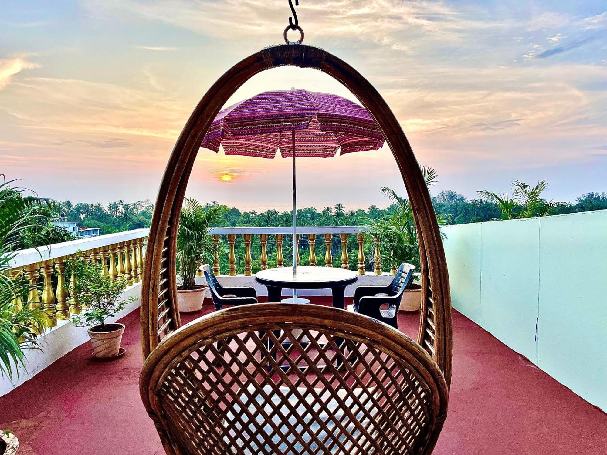 Sparv Aulakhs Resort Mandrem Luaran gambar